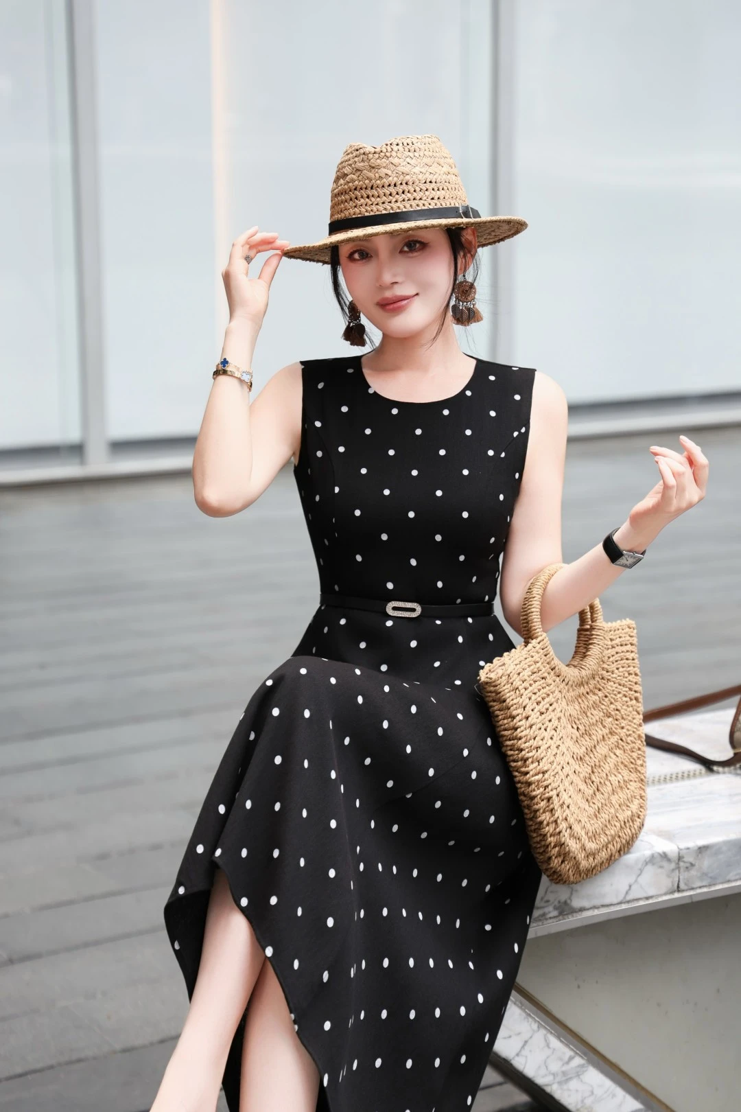 Dresses — 50424b53