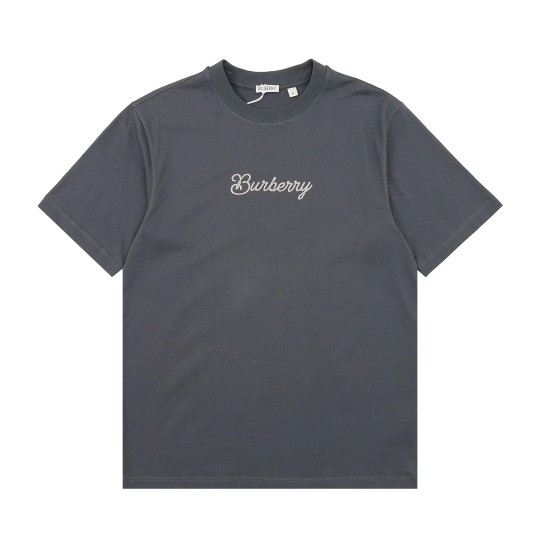 Burberry T-Shirt — e90530f3
