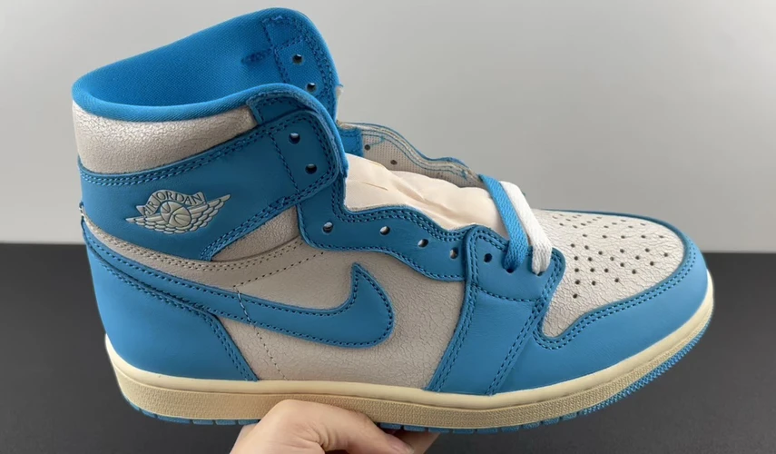 Nike Shoes — 7be1b4fa