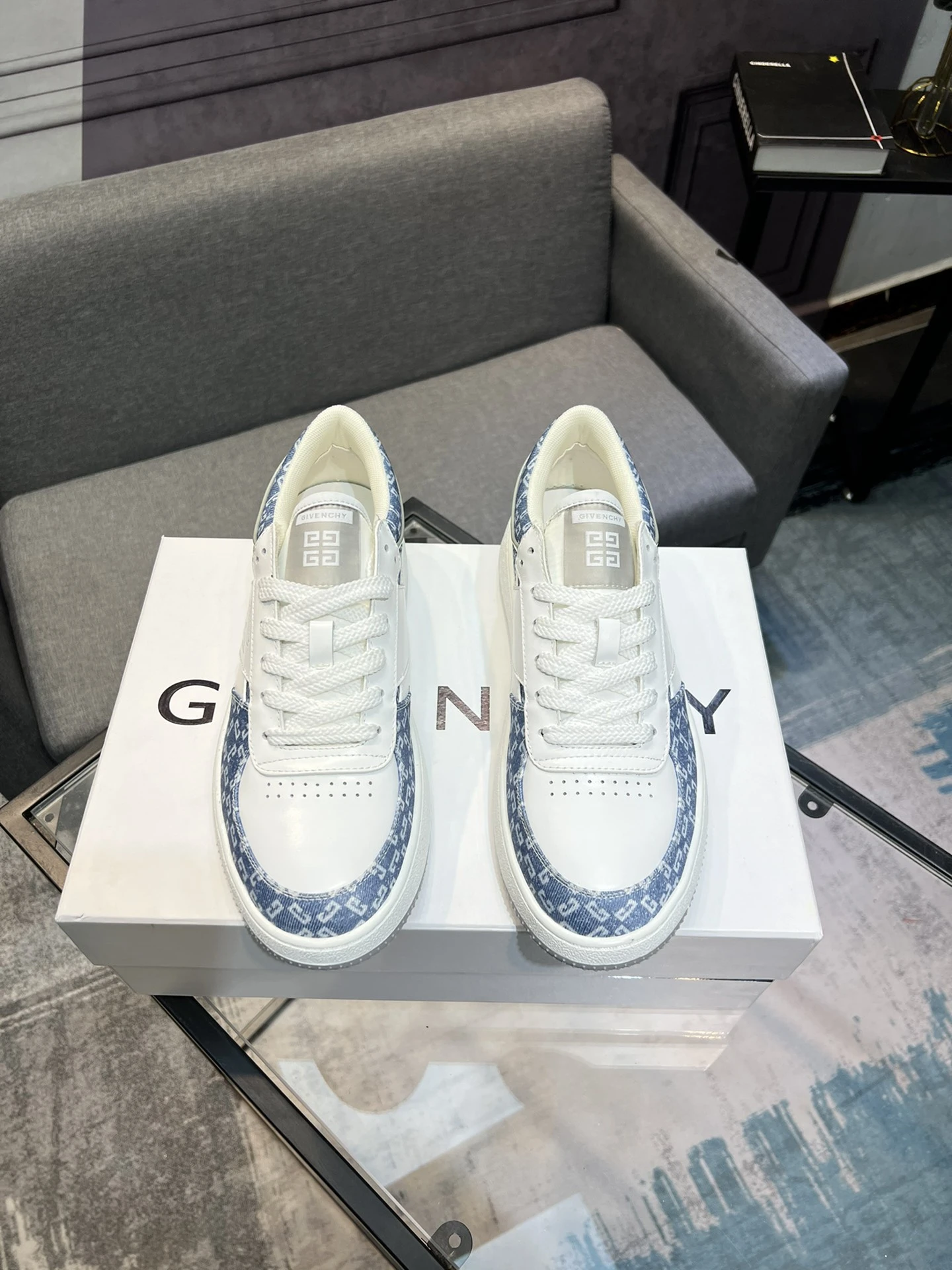 Givenchy Shoes — 9feb3d34