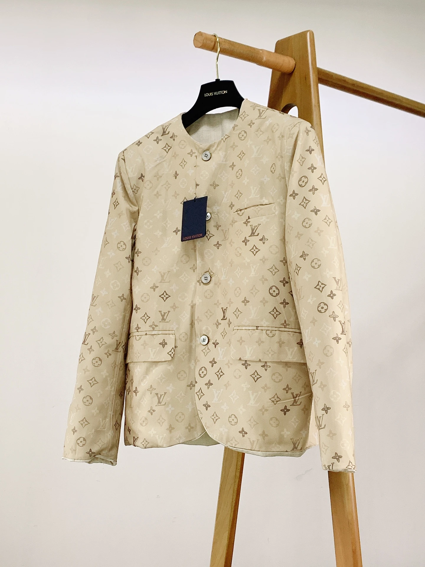 Louis Vuitton Jackets — 0d8461ac