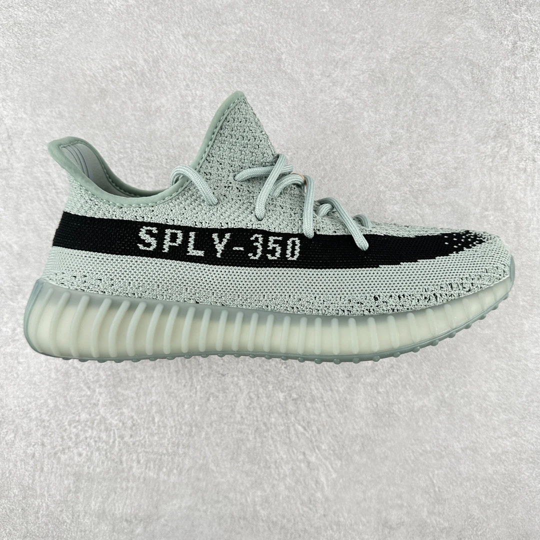 Adidas Shoes — f38b125e