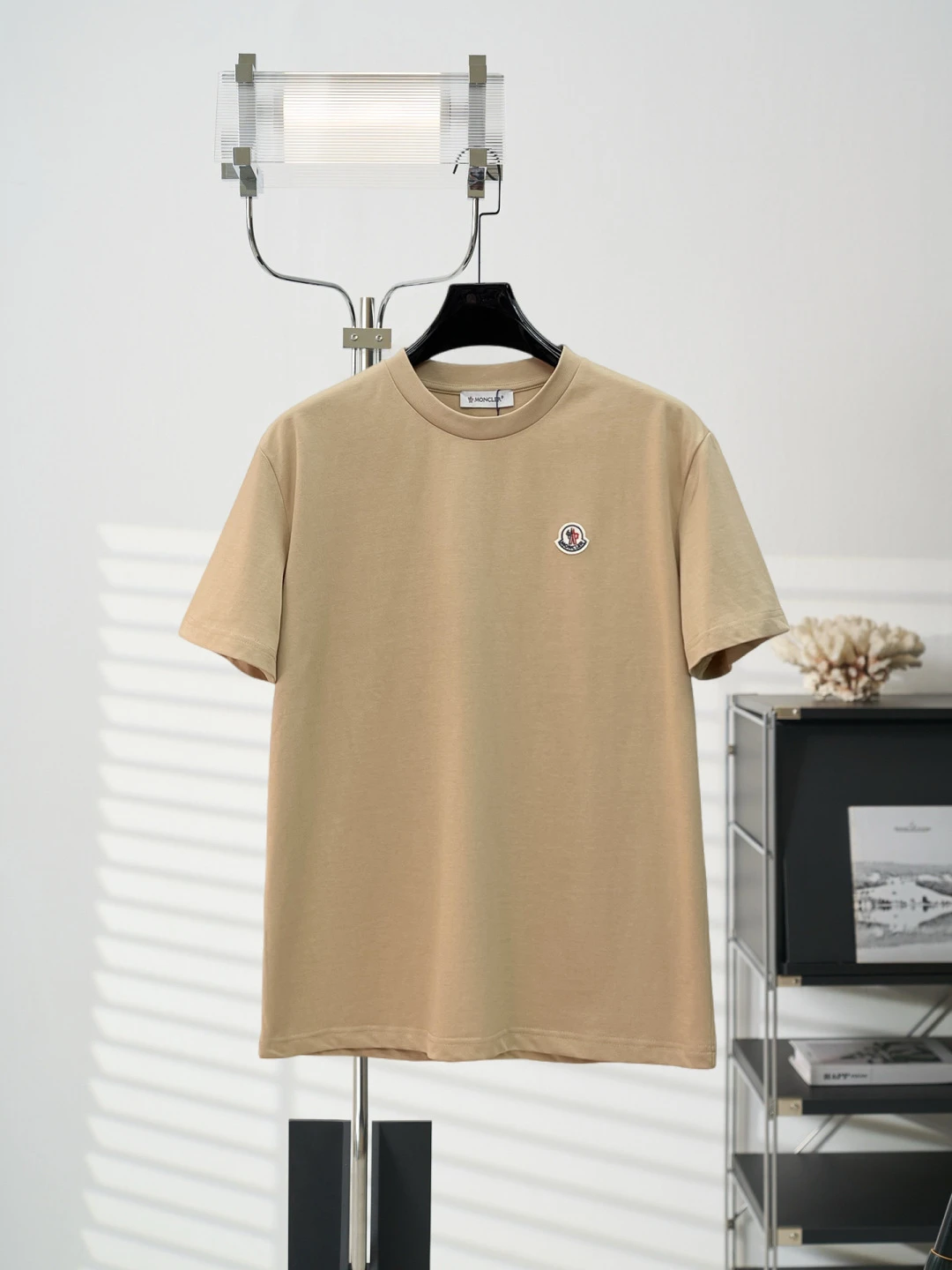 Moncler T-Shirt — 2b6f200f