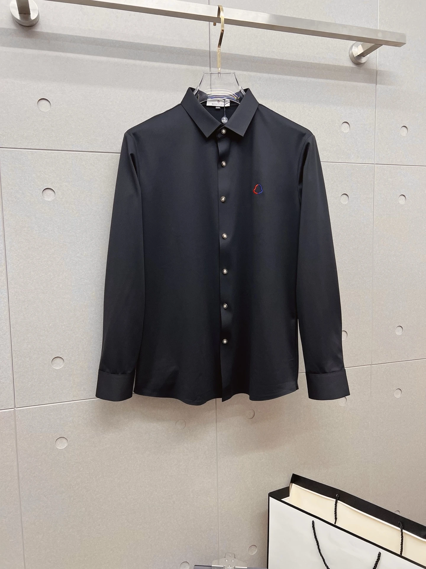 Shirts — d849a496