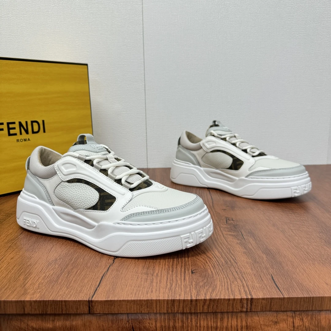Fendi Sneakers — 649cfe80