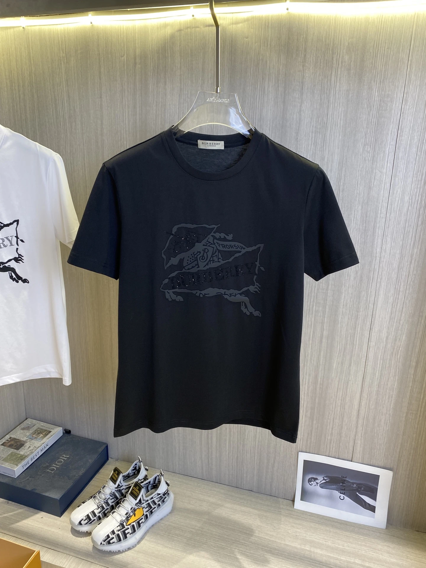 Burberry T-Shirt — 779ce76d
