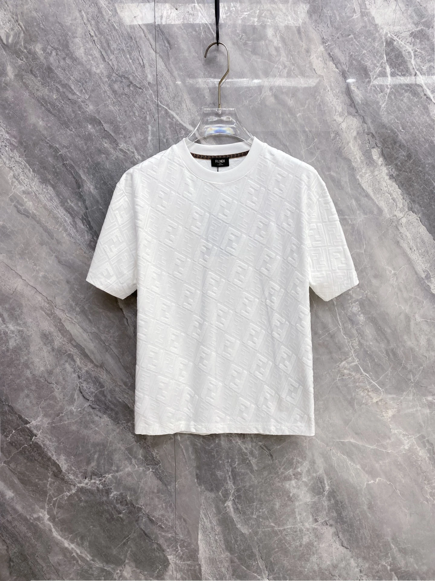 Fendi T-Shirt — 6c50792a