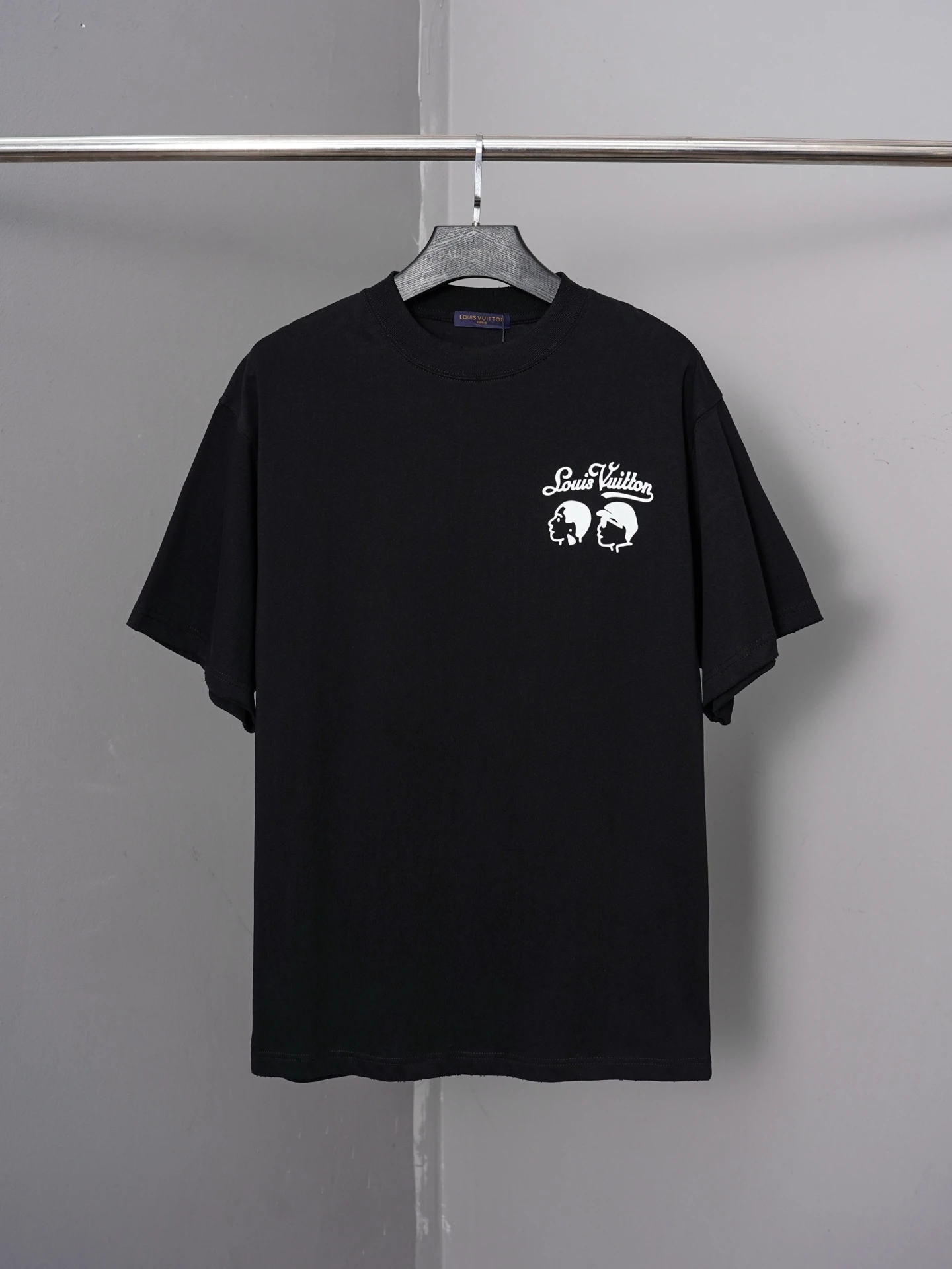 Louis Vuitton T-Shirt — ea20bba7