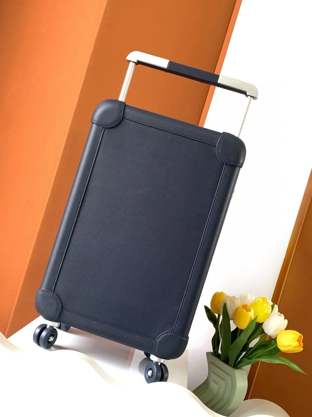 Luggage — cdb55af3