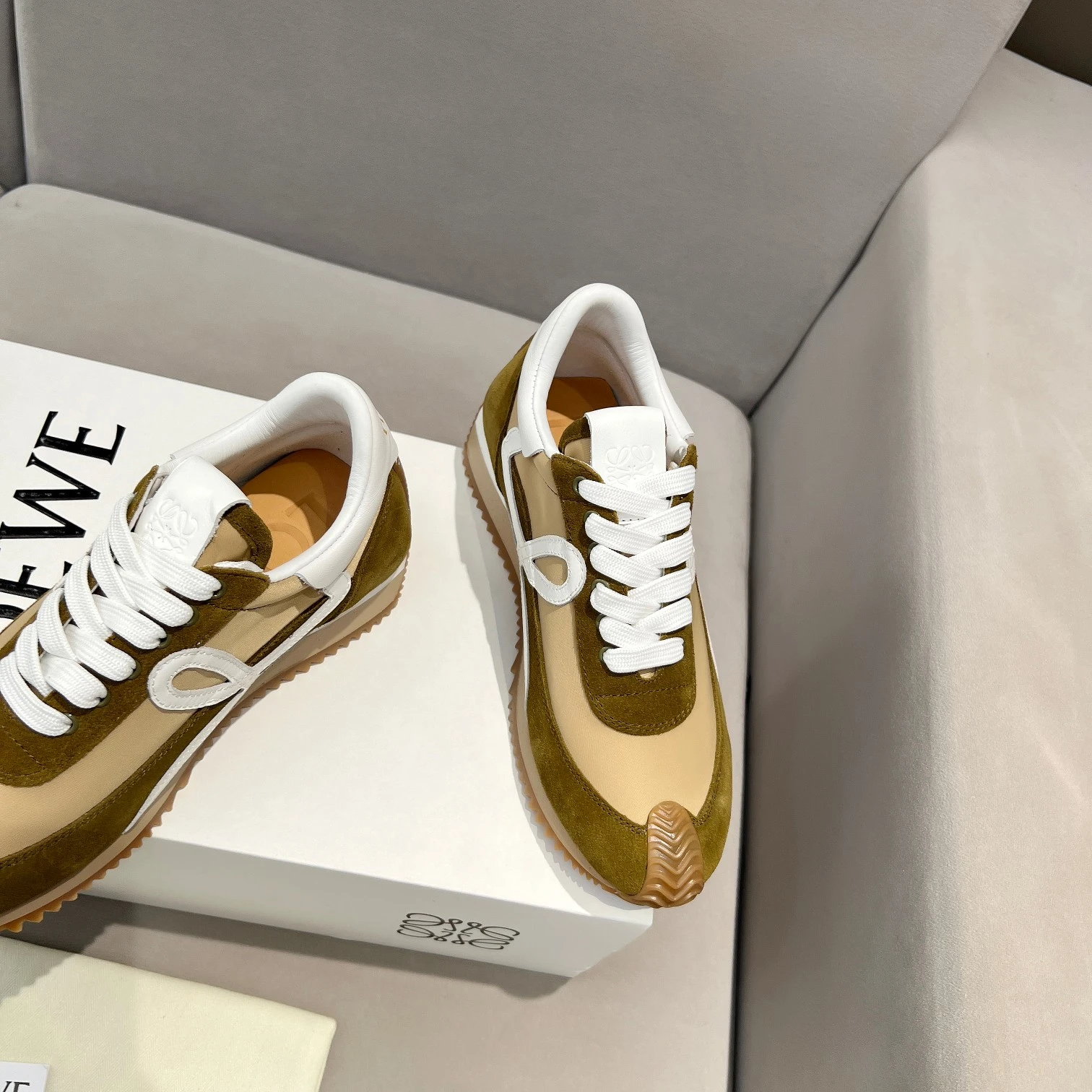 Loewe Sneakers — da3df61c