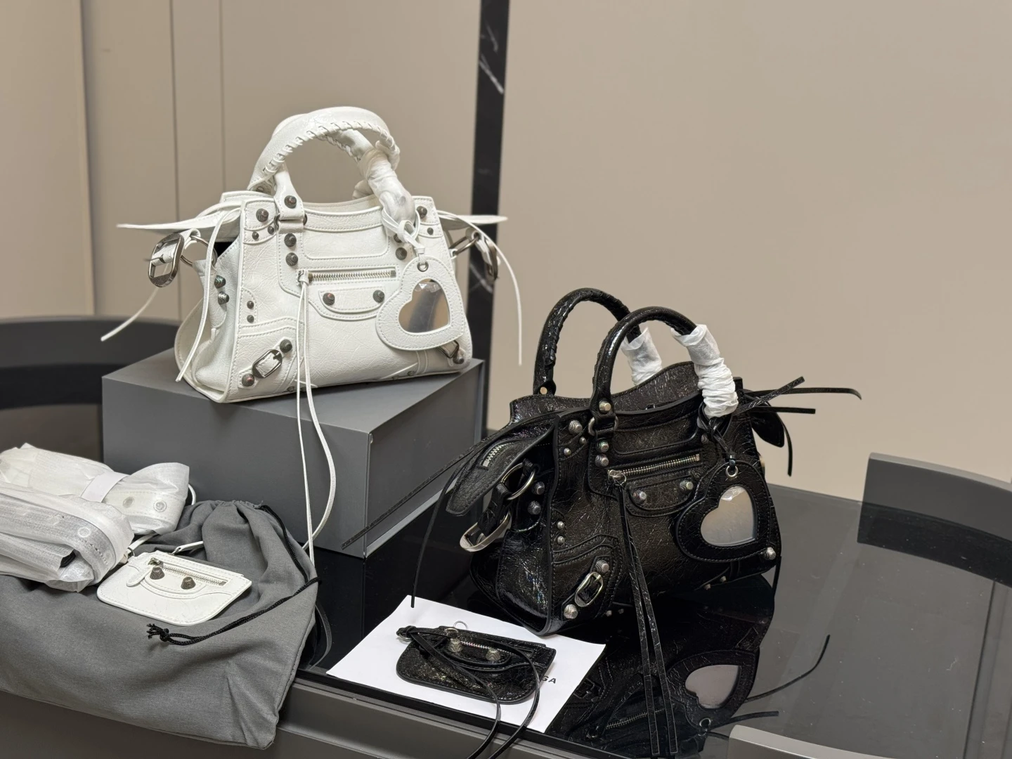 Balenciaga Bag — 4519fa7f
