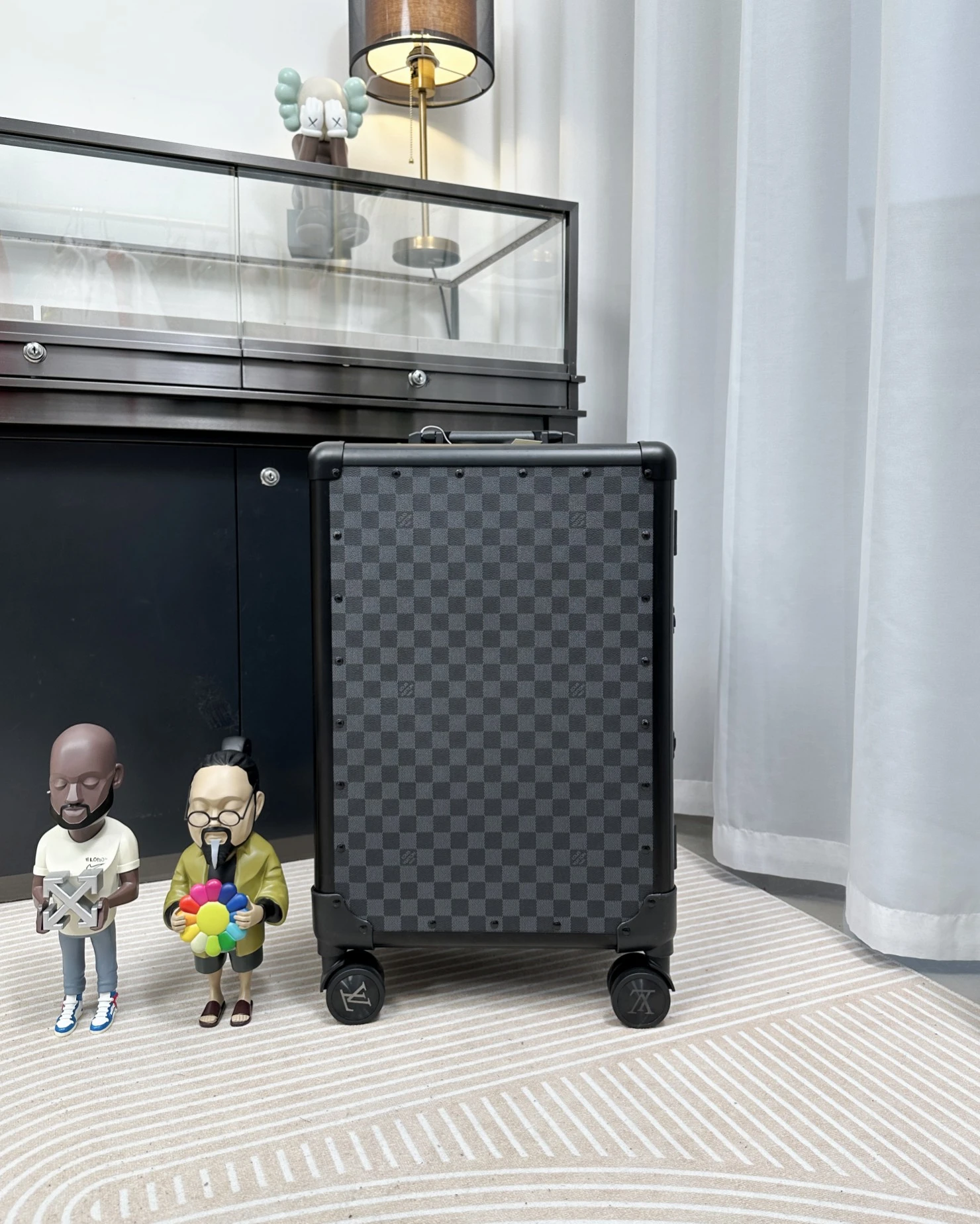 Louis Vuitton Luggage — c362fd39