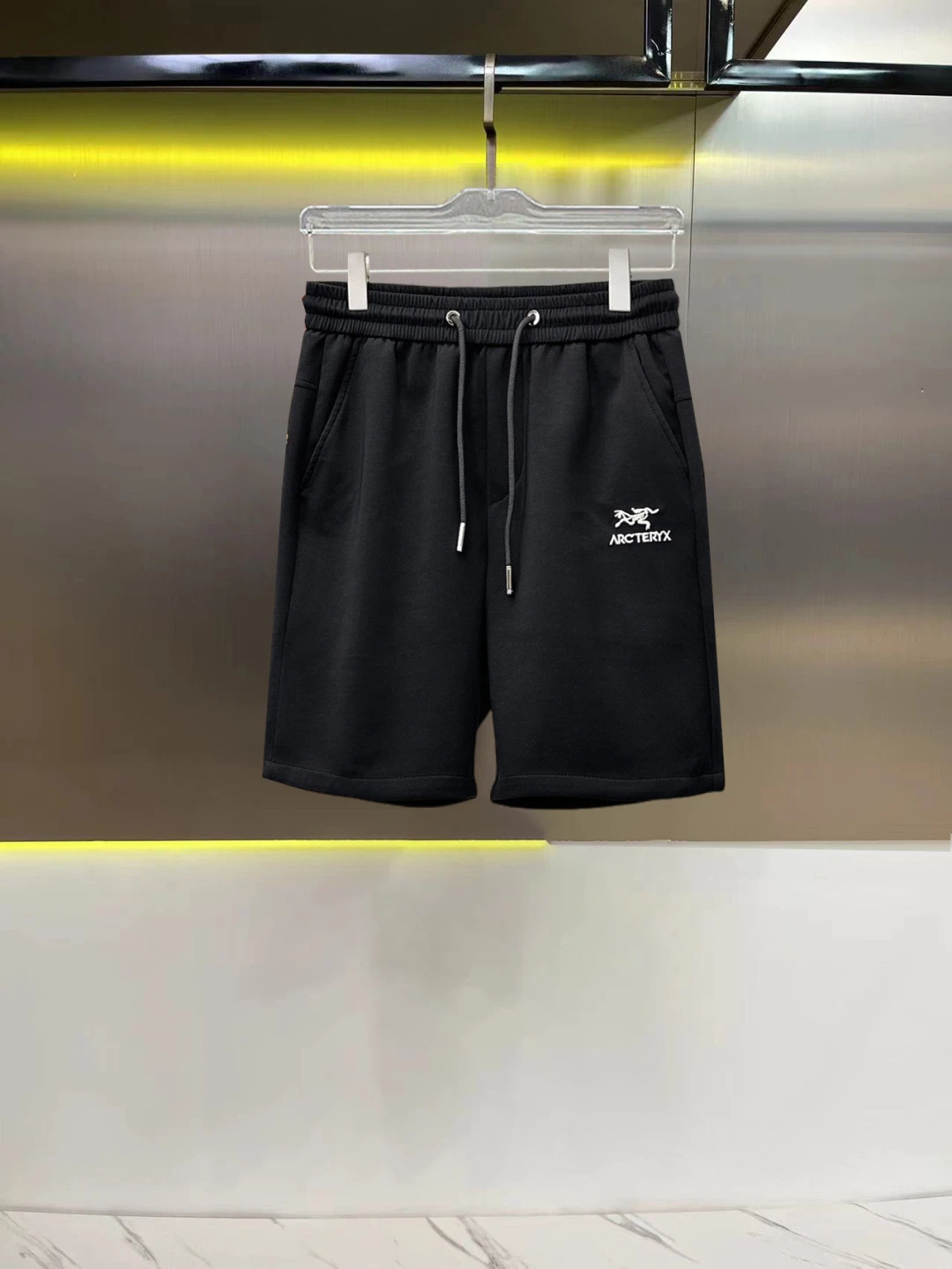 Shorts — 5c320c13