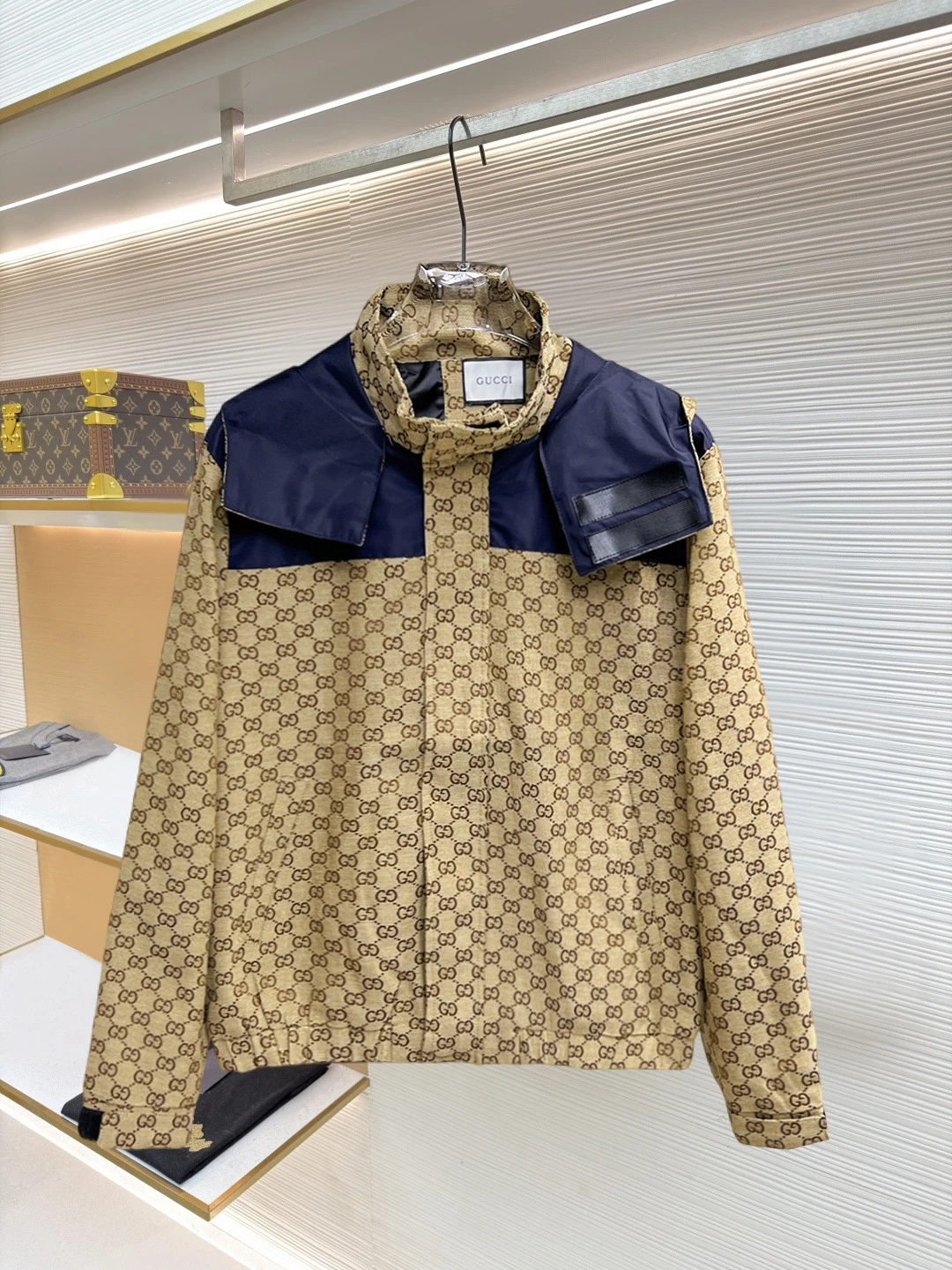 Gucci Jackets — b155a2da