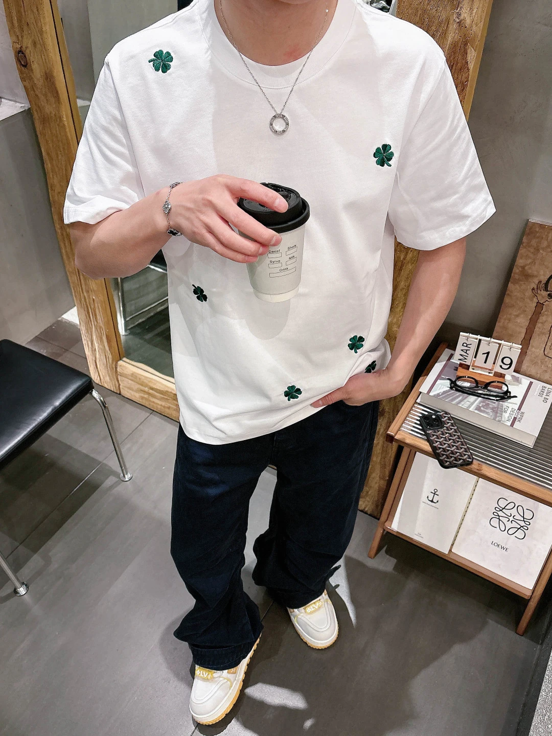 Dior T-Shirt — 03e9b039