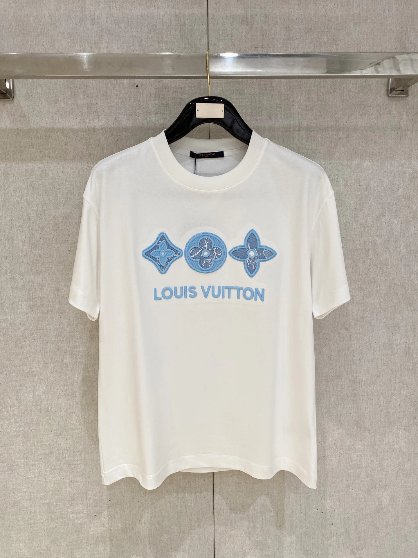 Louis Vuitton T-Shirt — 41c4bfb5