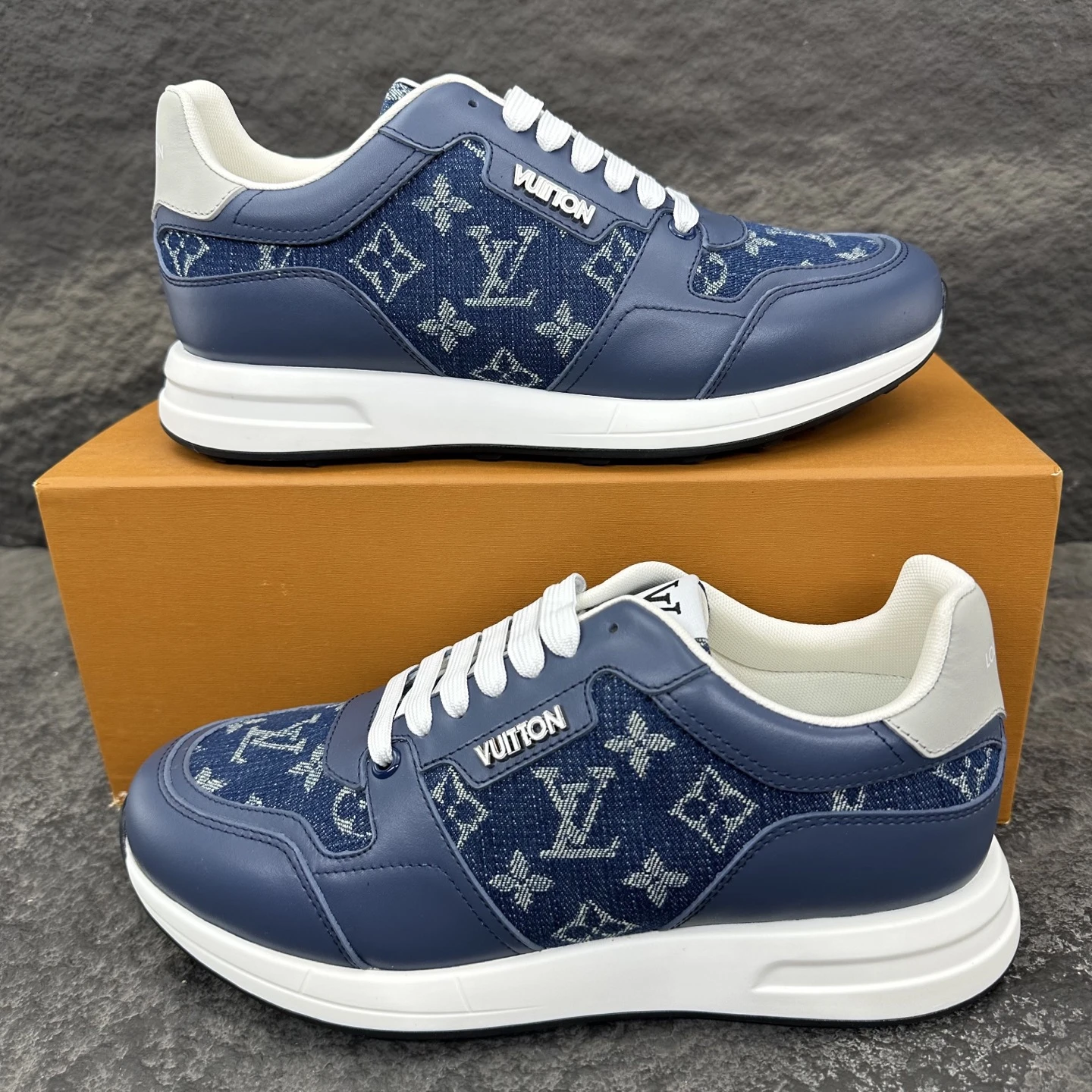 Louis Vuitton Sneakers — ee3770db
