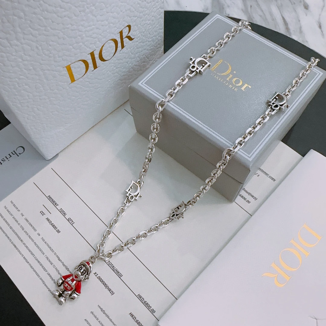 Dior Jewellery — ca74ee9c