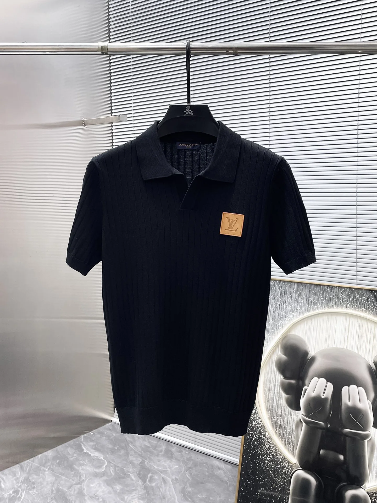 Louis Vuitton T-Shirt — 29ea2945
