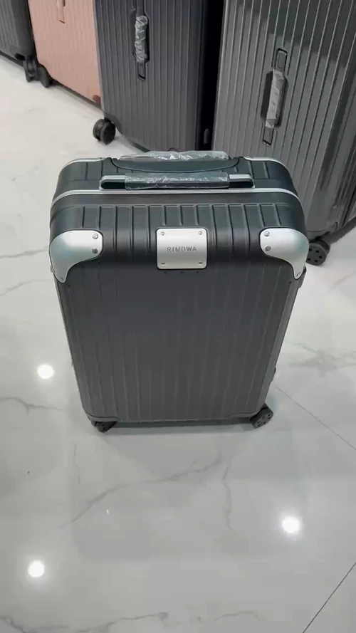Luggage — 361d7b09