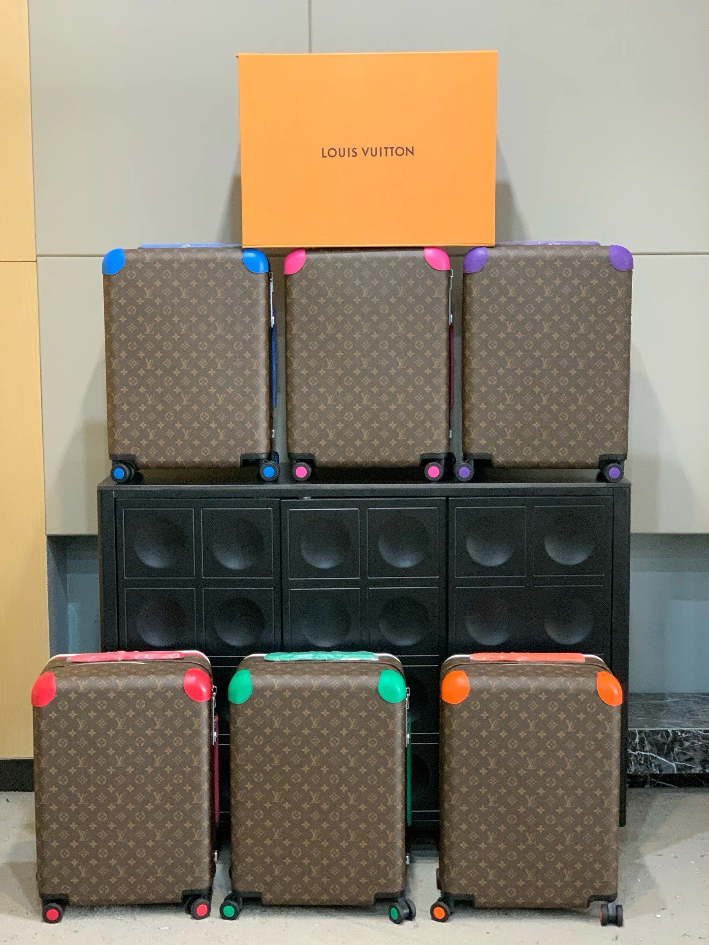 Luggage — a961382a