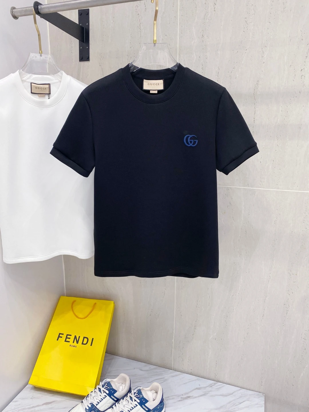 Gucci T-Shirt — 006c6969