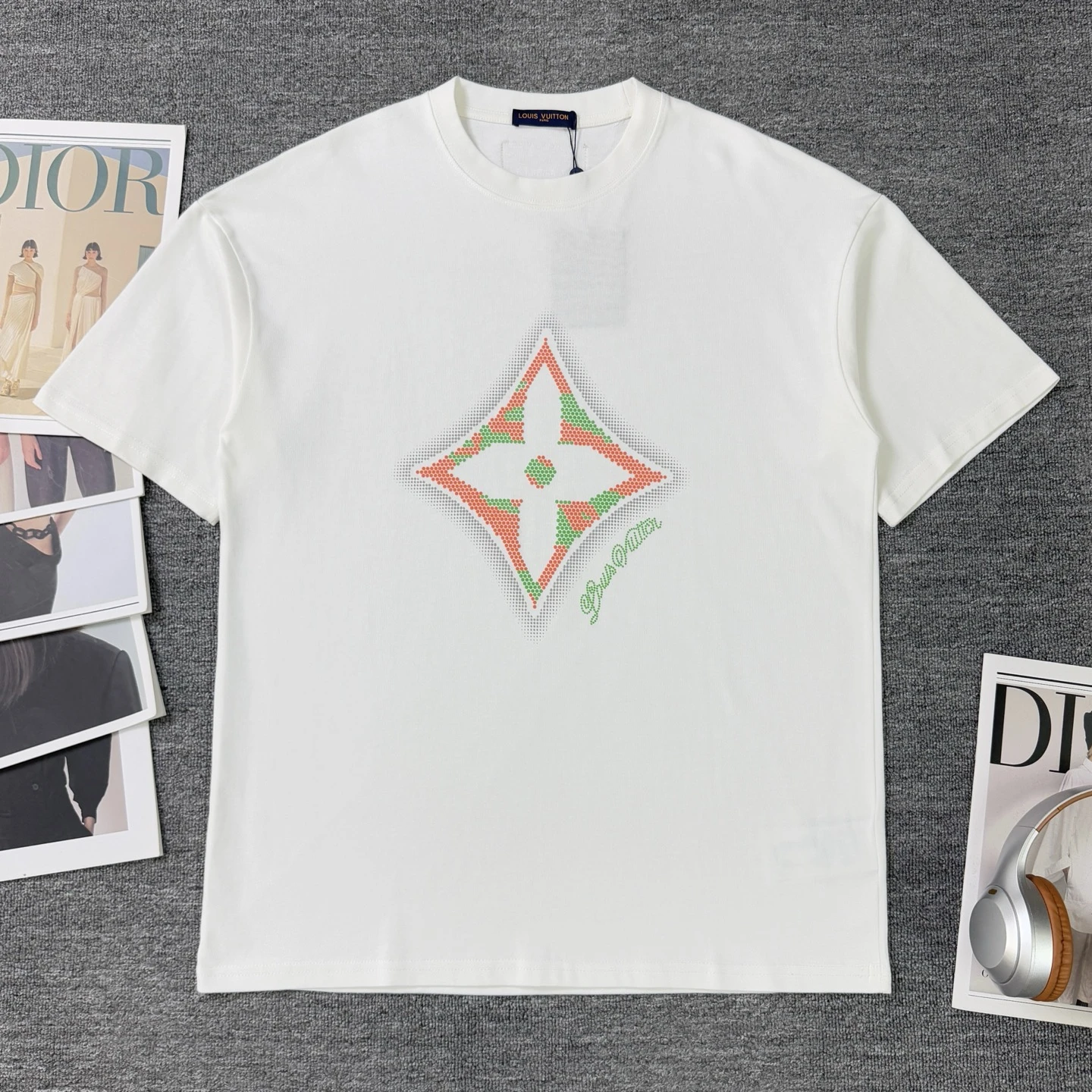 Louis Vuitton T-Shirt — 359fbd2e