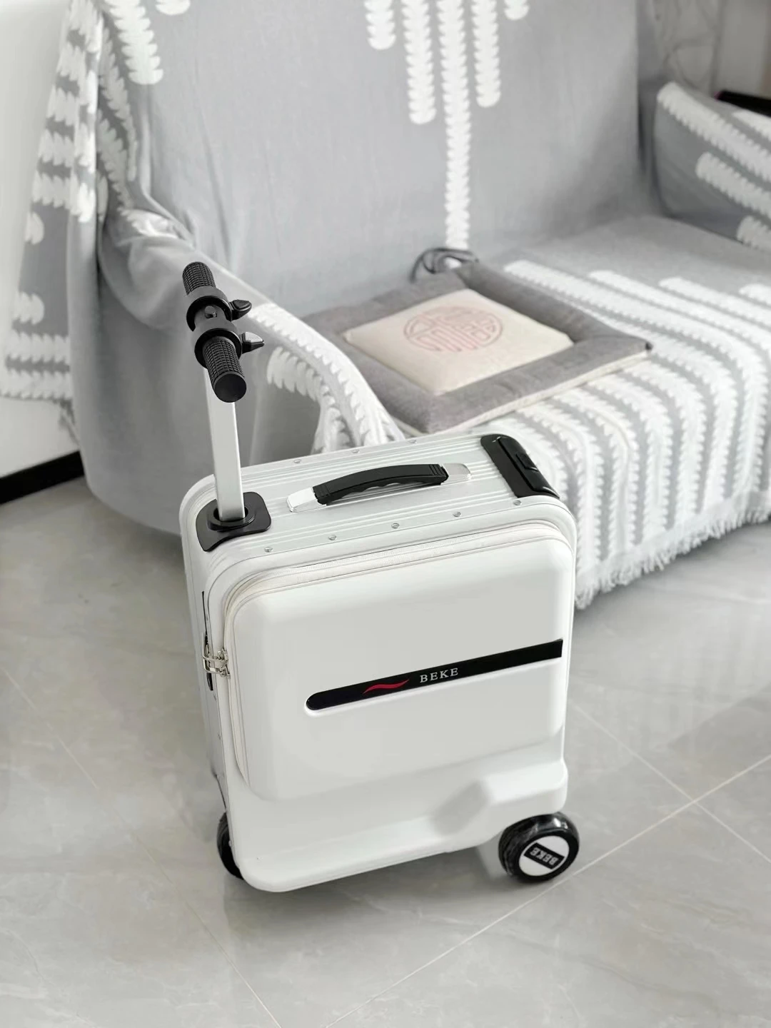 Luggage — e07fe104