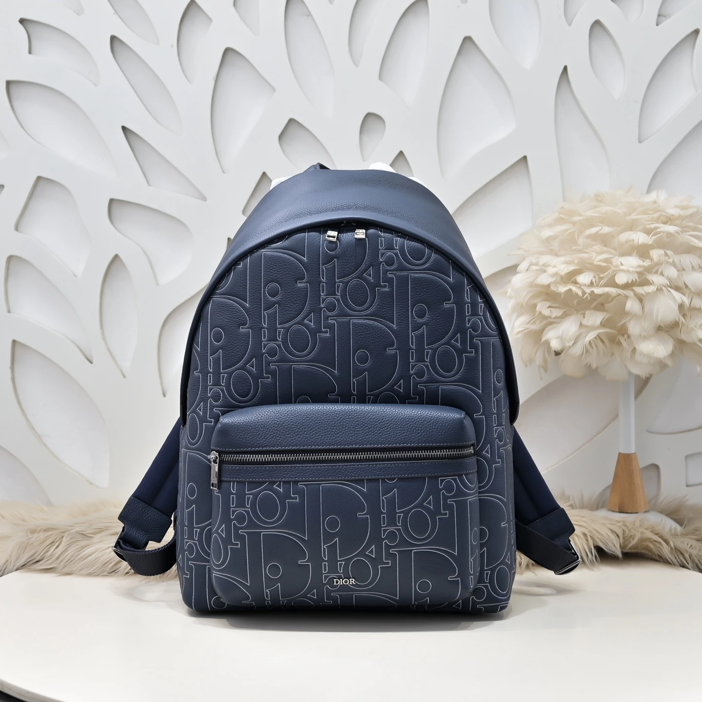 Dior Bag — e53498a5