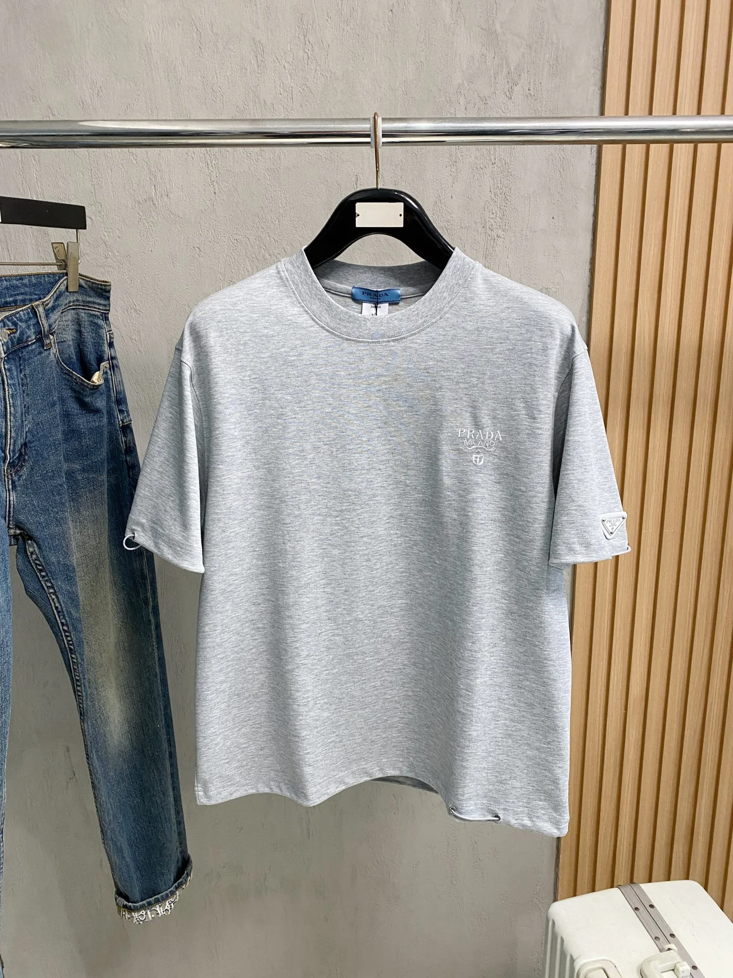 Prada T-Shirt — 26177eba