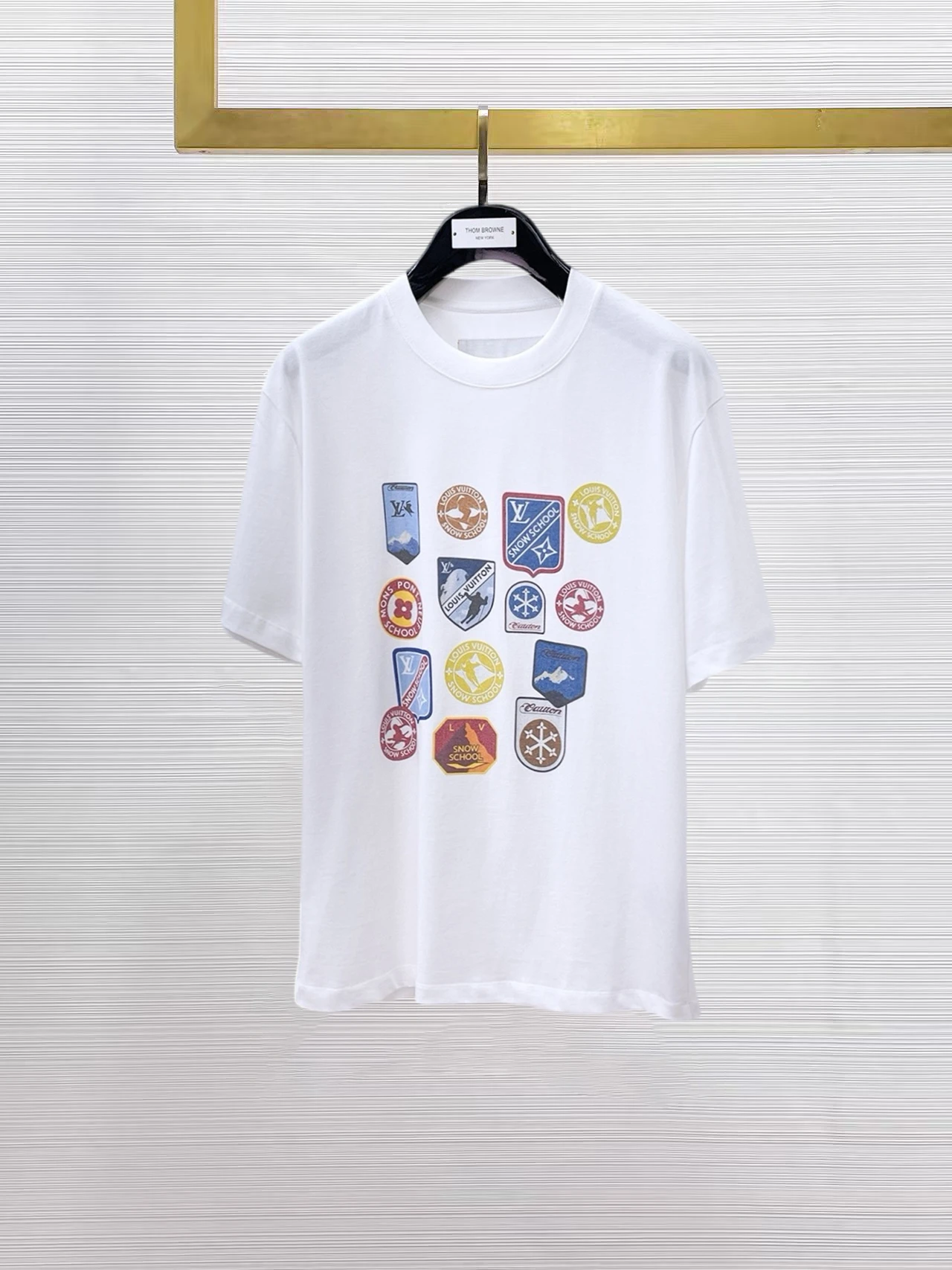 Louis Vuitton T-Shirt — c438ff92