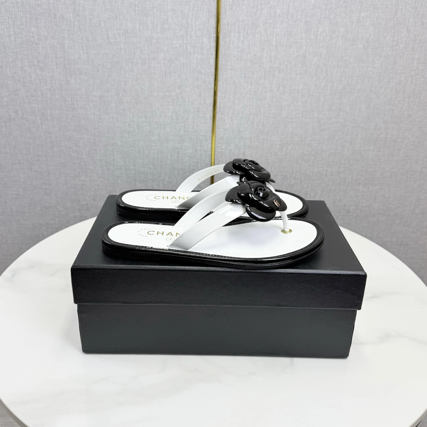 Chanel Shoes — b819200c