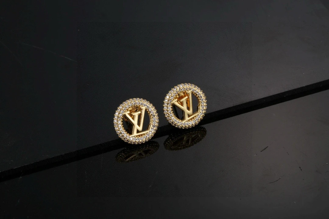 Louis Vuitton Earrings — e39dfa3d
