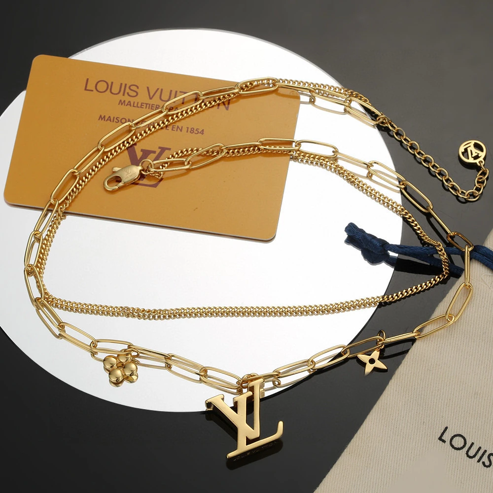 Louis Vuitton Necklaces — e5e794c0