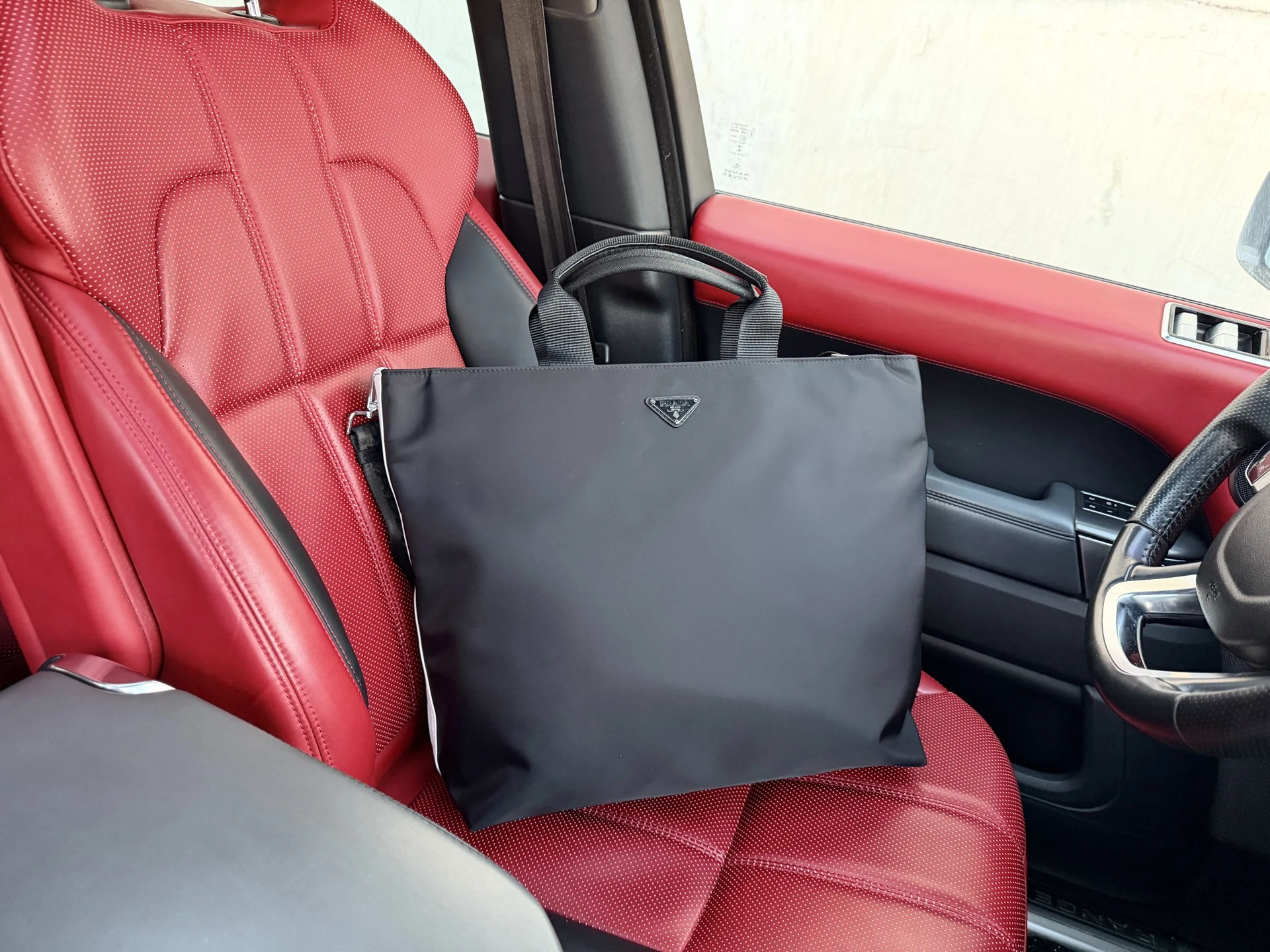 Prada Bag — a4292f7b