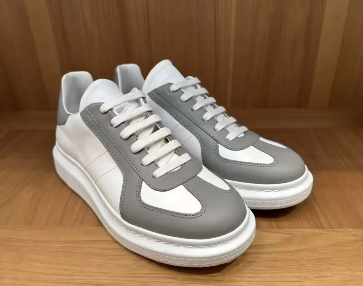 Alexander McQueen Sneakers — bf29c947