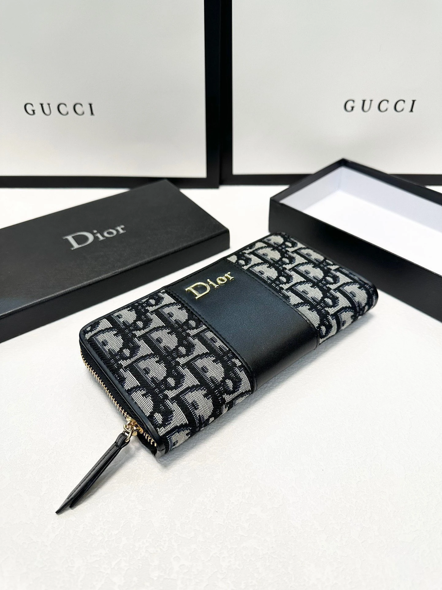 Dior Bag — 5b7f325c