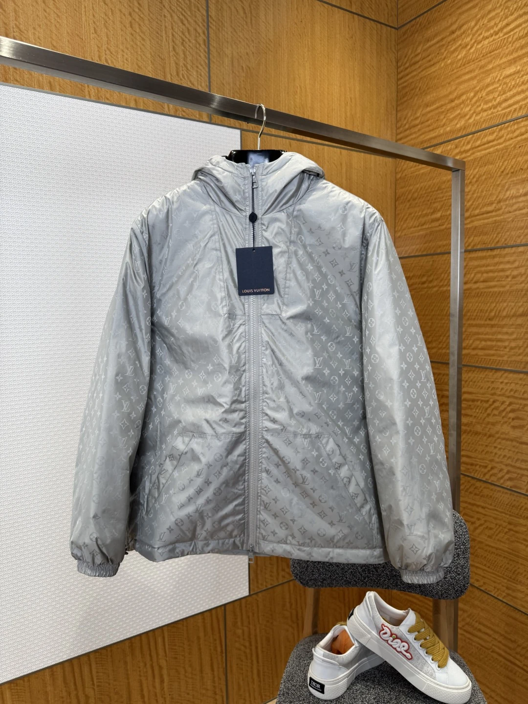 Louis Vuitton Down Jacket — bdabae3e