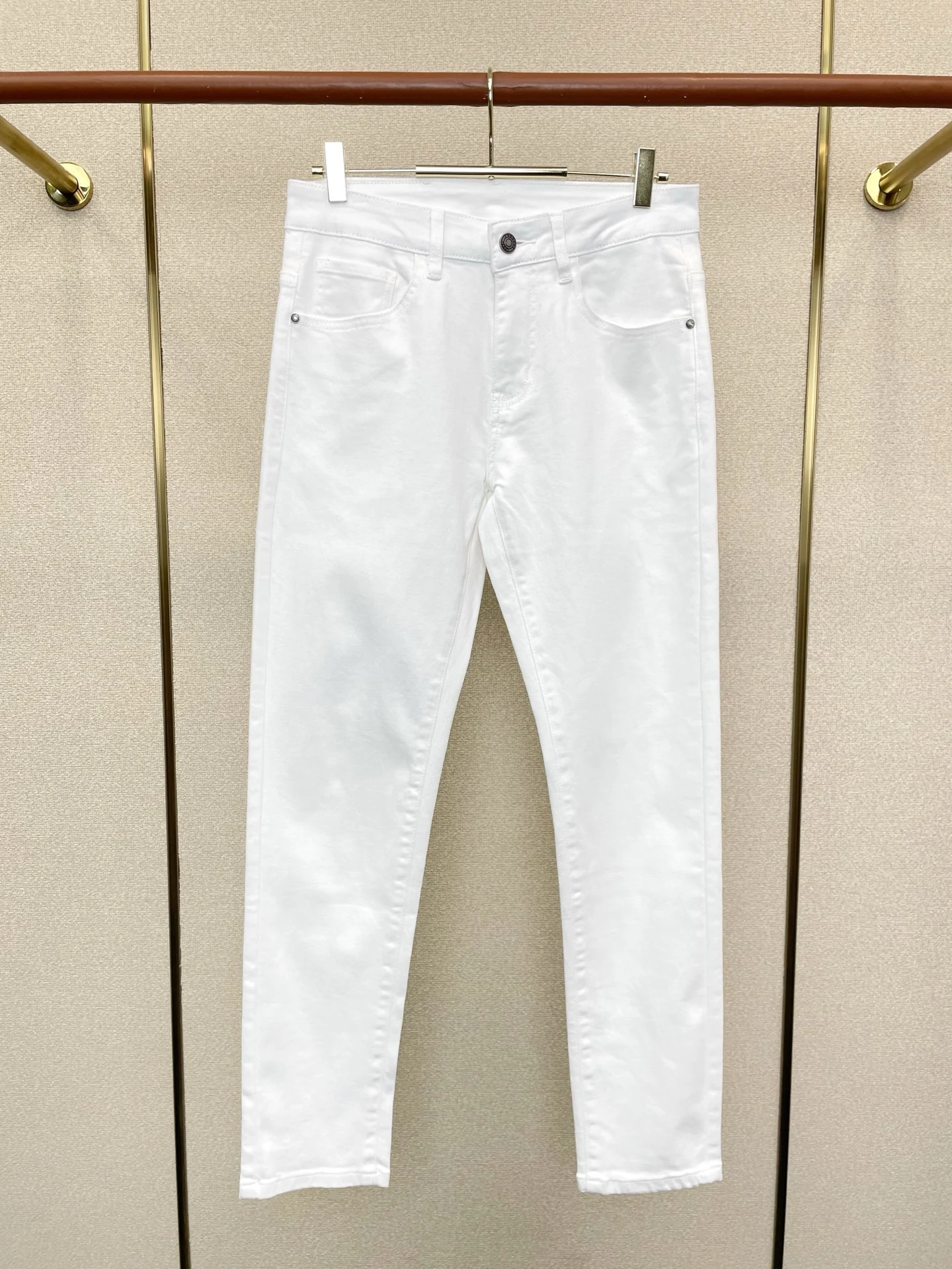 Moncler Jeans — 52c1e7c2