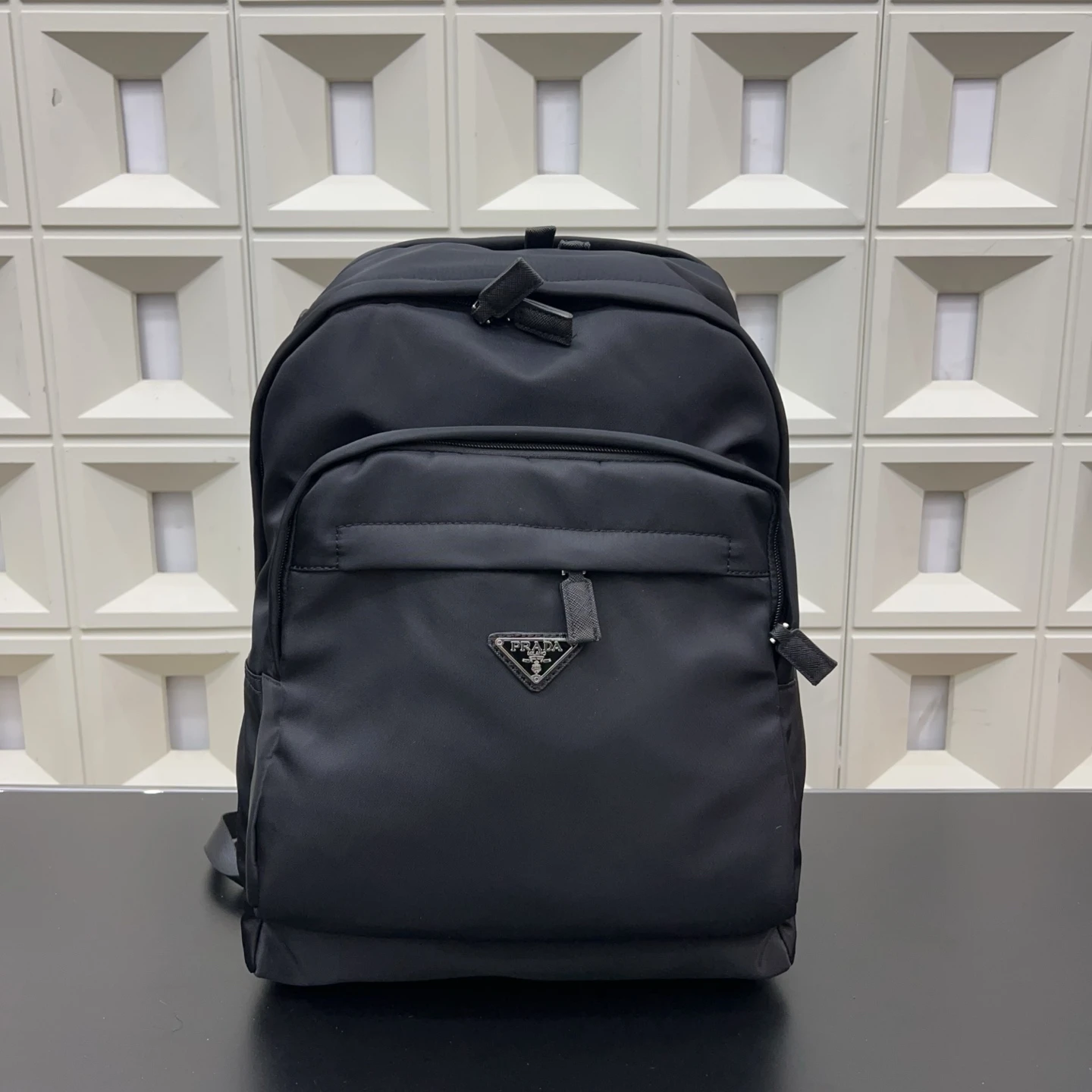 Prada Bag — 7586a44d