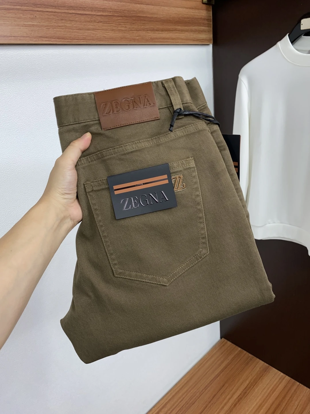Loro Piana Clothing — 212e49d4