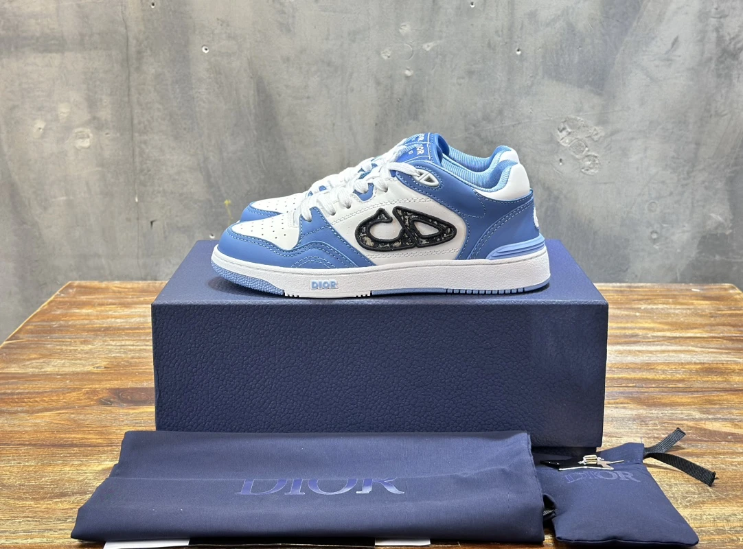Dior Sneakers — 6314ed12