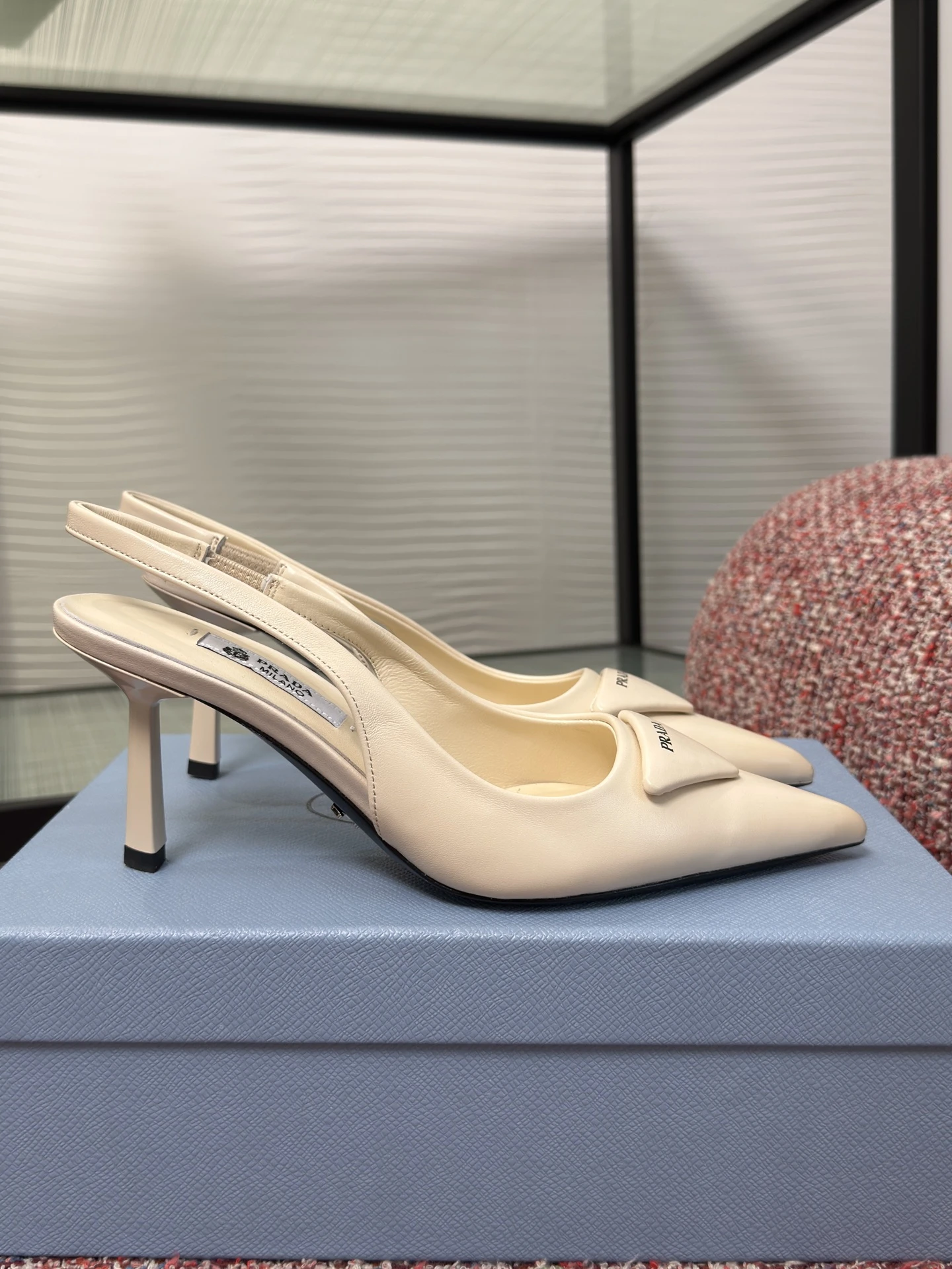 Prada Sandals — 75ed5b53