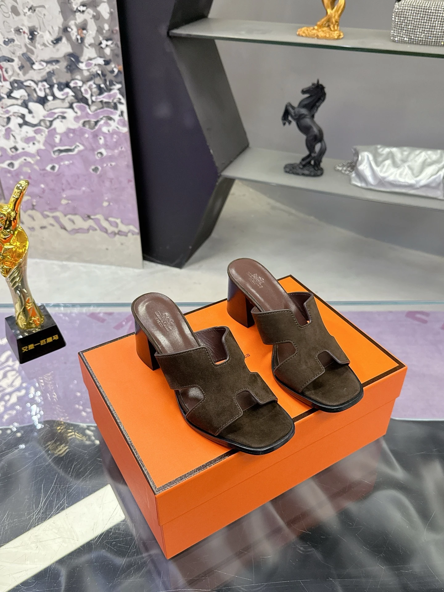 Hermès Slippers — 07d6e292
