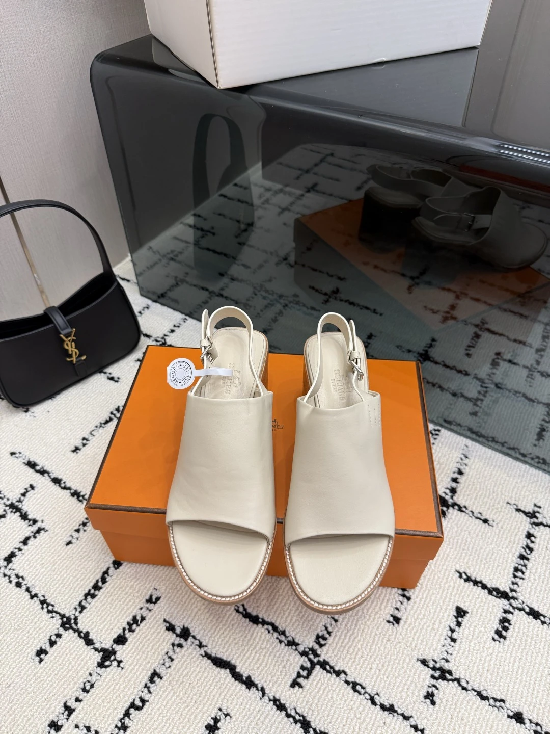 Hermès Sandals — e6d620ff