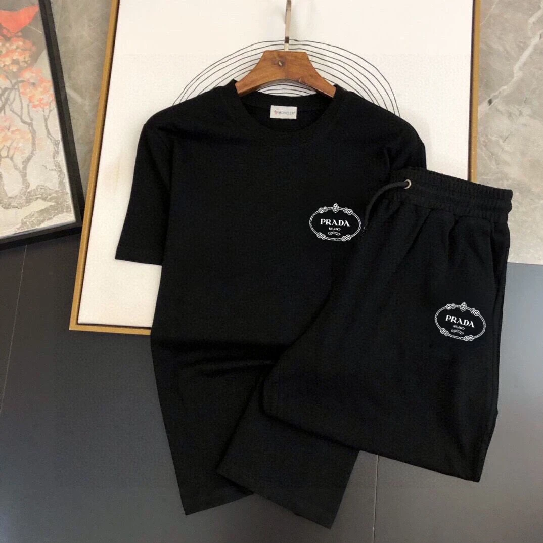Prada T-Shirt — 91753abf