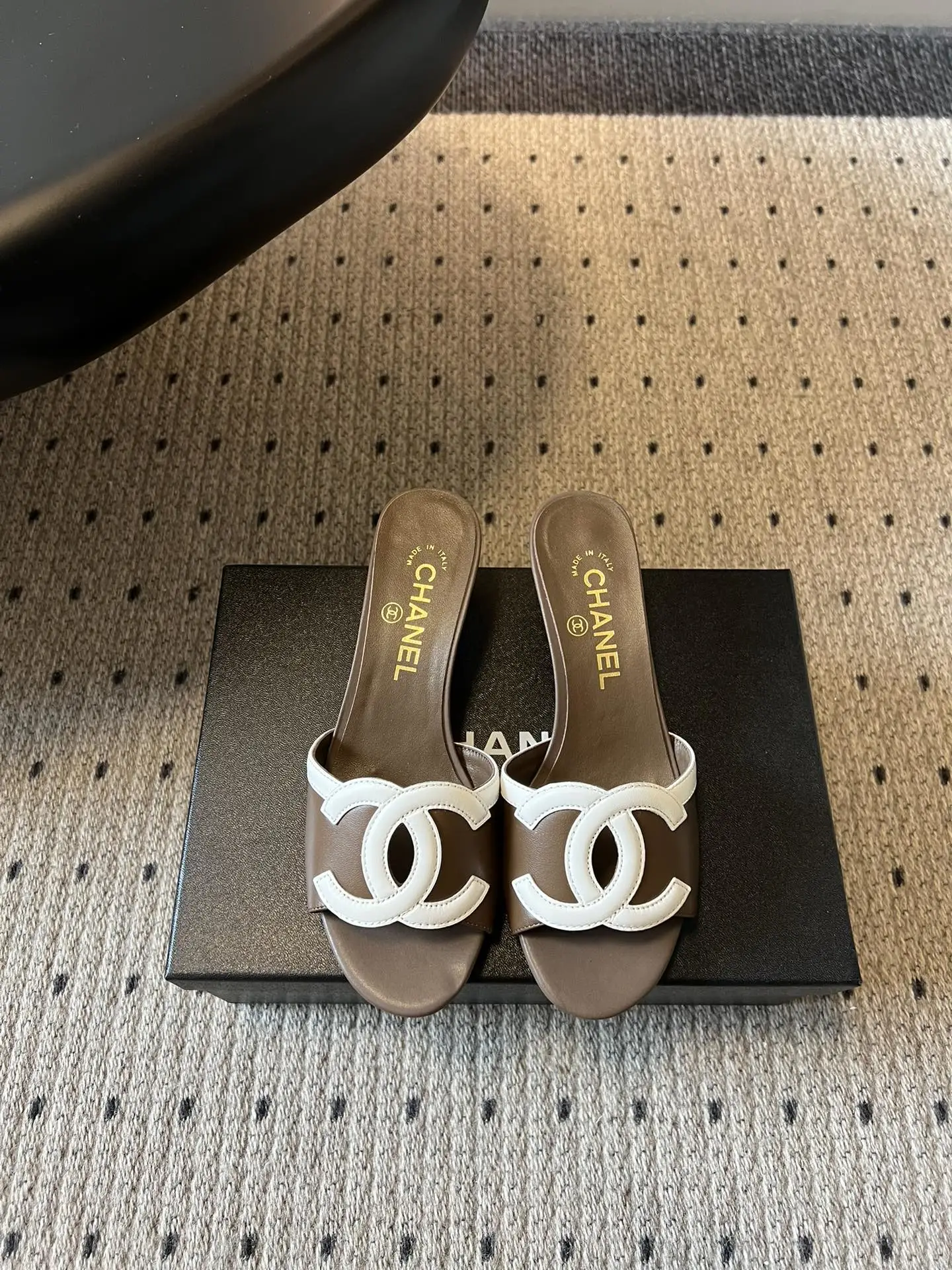Chanel Slippers — fbf6875e