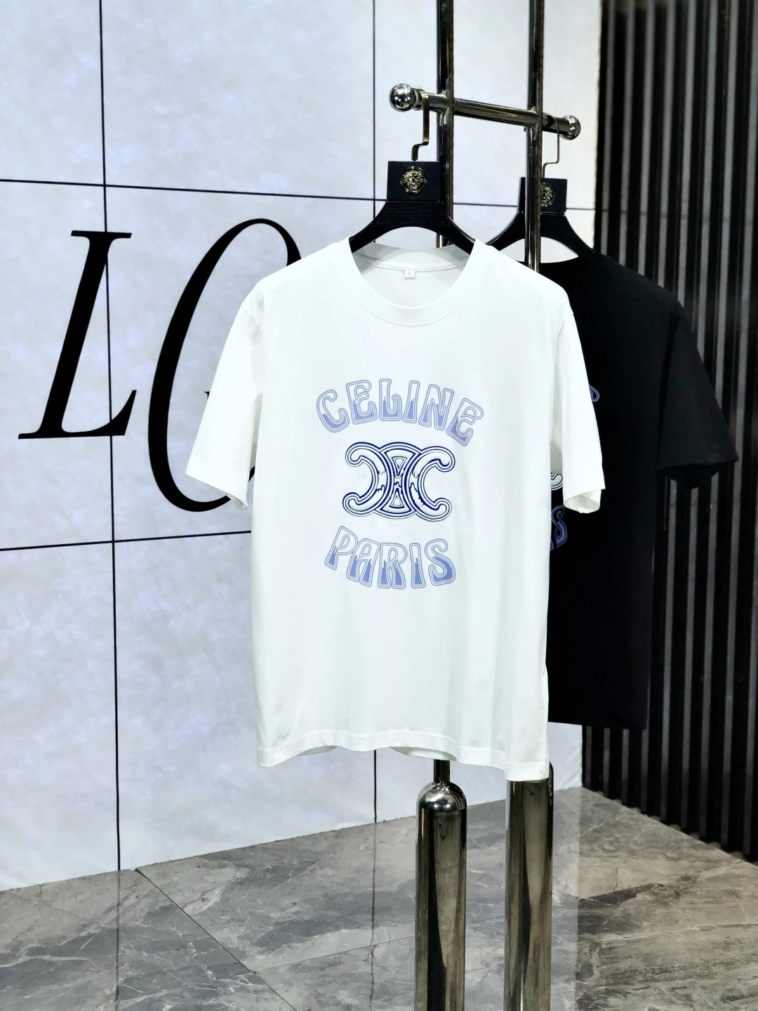 Chanel T-Shirt — 27d7cc96