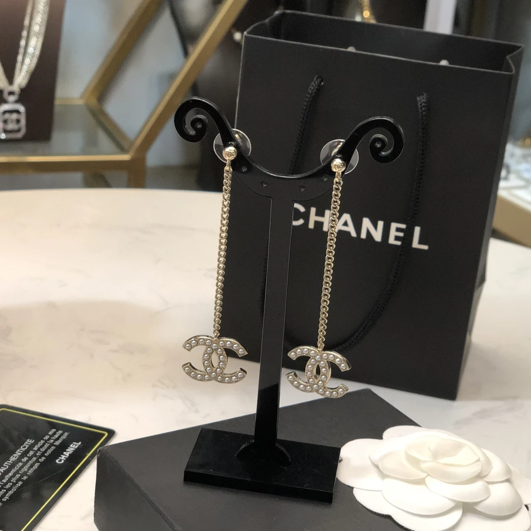 Chanel Jewellery — a6b63e48