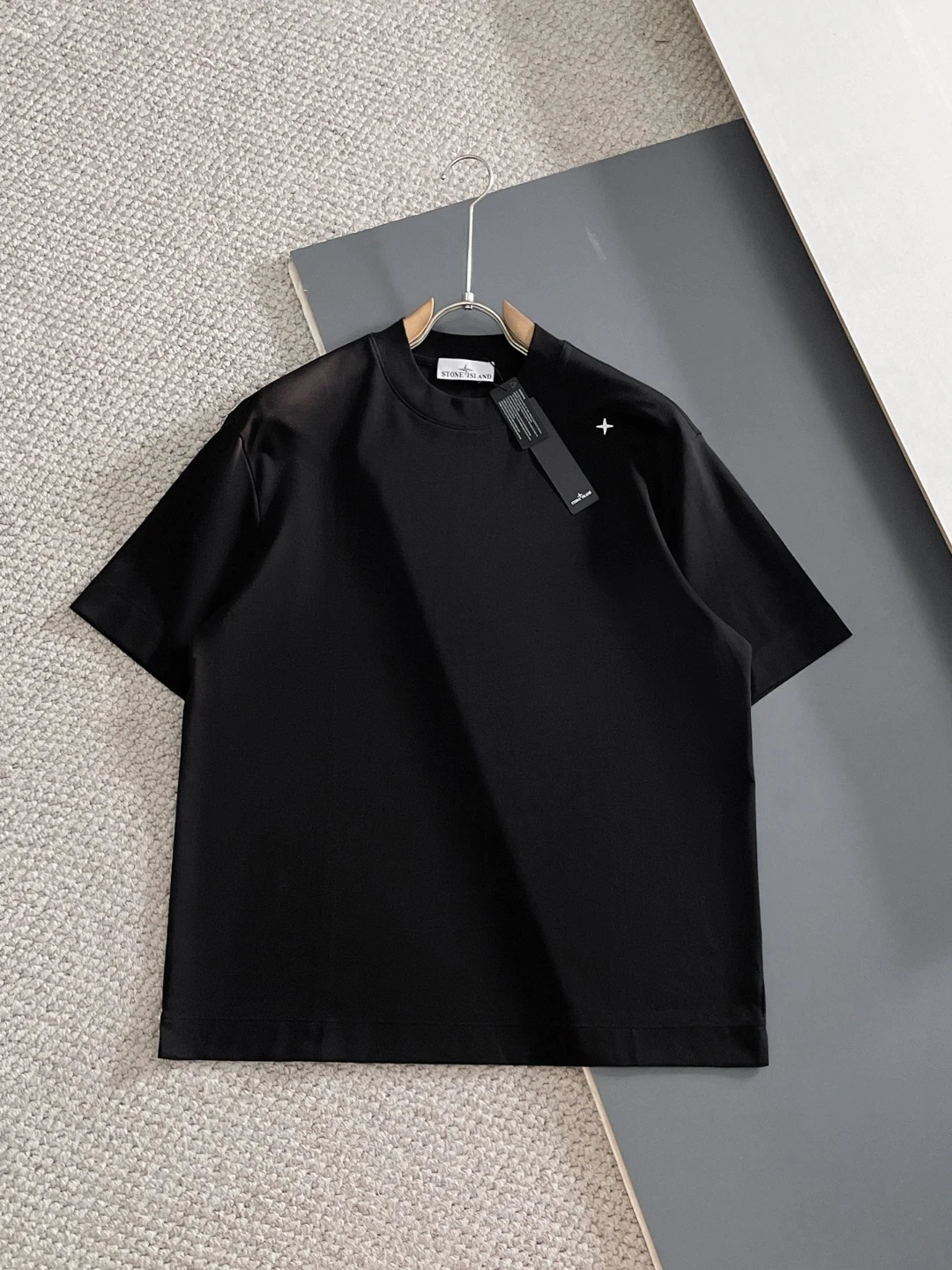 Stone Island T-Shirt — 25e15f35